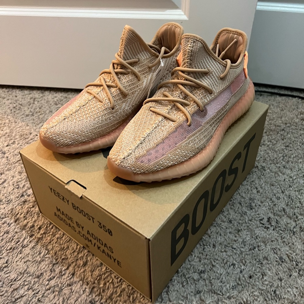 Yeezy Boost 350 V2 Clay